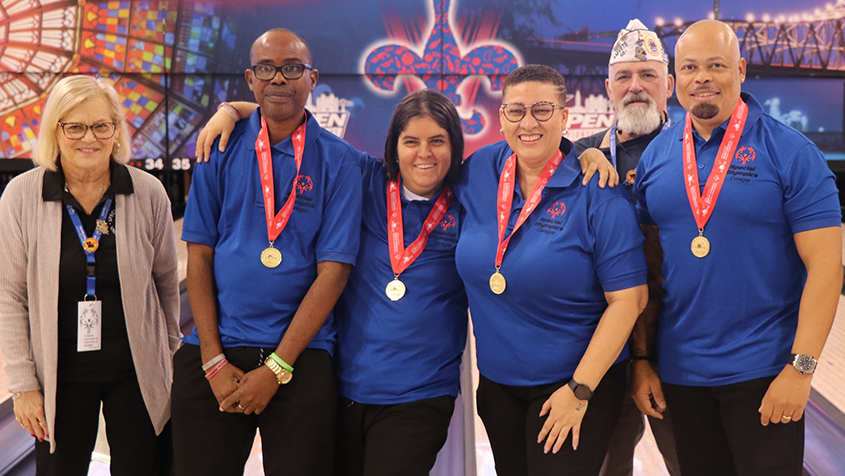 The competitors from Curaçao winning gold in team at the 2025 Special Olympics National Unified Tournament