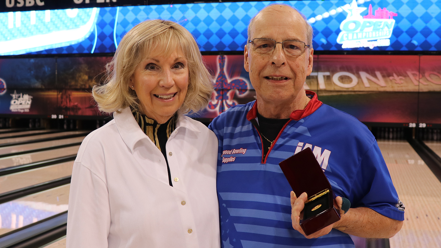 Diane and Michael Mravec celebrate Michael&#39;s 50th appearance at the USBC Open Championships