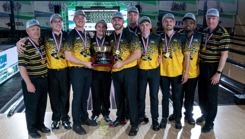 Wright State Newsroom – Men's club bowling team wins first