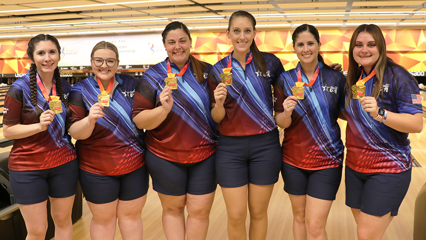 Team USA with gold medals at 2022 PANAM Bowling Women&#39;s Championships