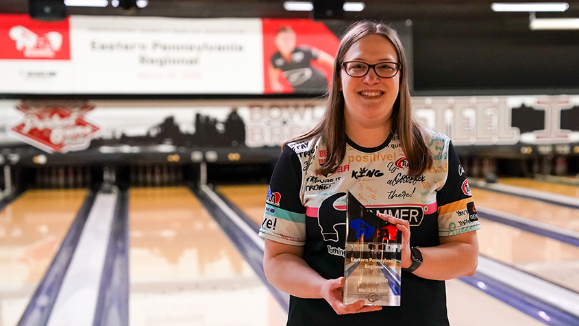 Kerry Smith after winning the PWBA Eastern Penn Regional