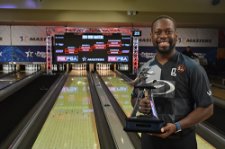 DeeRonn Booker with the trophy at the 2024 USBC Masters