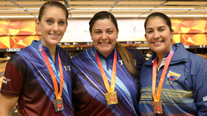 Danielle McEwan, Jordan Richard and Maria José Rodriguez with all-events medals at 2022 PANAM Bowling Women's Championships
